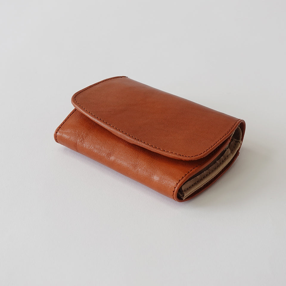 Hawk Company本皮コンパクト二つ折り財布 詳細画像 斜め