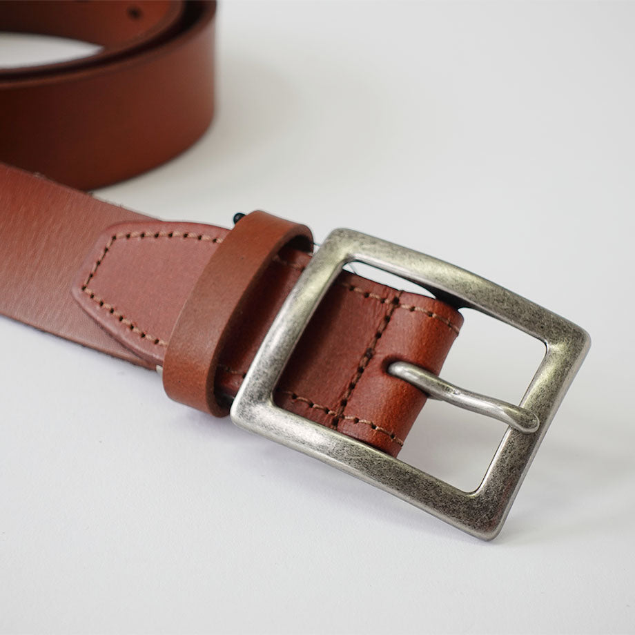 Hawk Company 本皮レザーベルト352 ニッケルバックル詳細