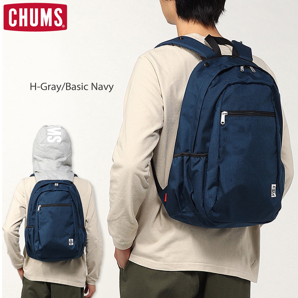 CHUMS フーデッドデイパックスエット H-Gray/Basic Navy モデル使用画像