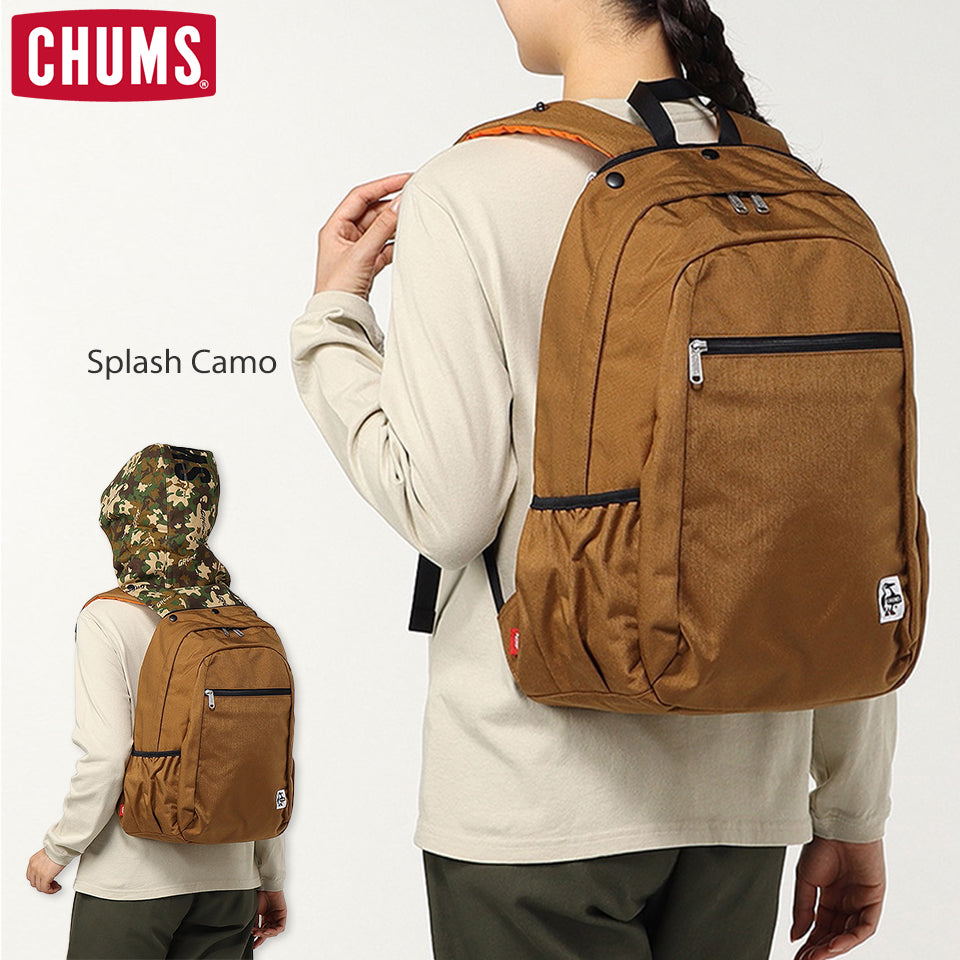 CHUMS フーデッドデイパックスエット Splash Camo モデル使用画像