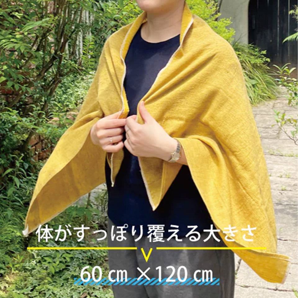 MOKU タオル 薄い軽い大きい 使用シーン 体がすっぽり覆える大きさ