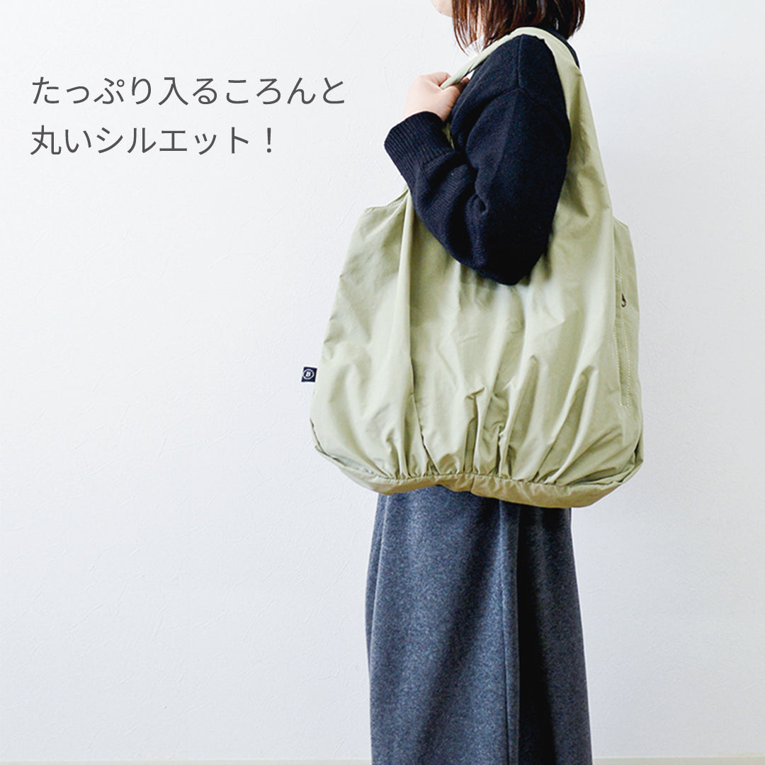 BESTIE ベスティ 2ルーム バルーン トート 
たっぷり入るころんと丸いシルエット！